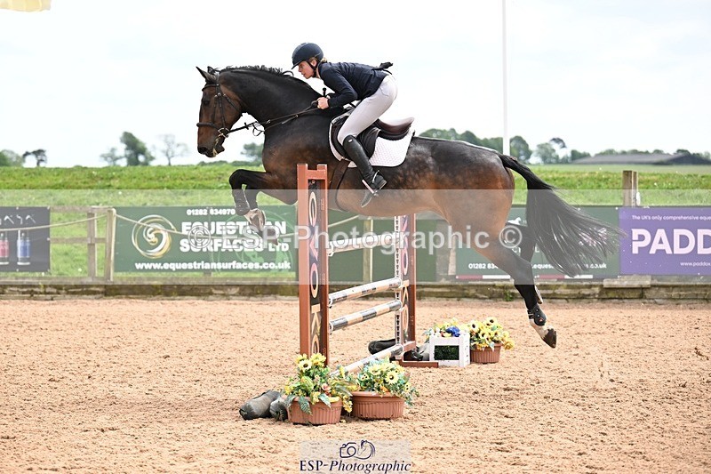 260510-151118-07504 - Cls 41 Snr Foxhunter