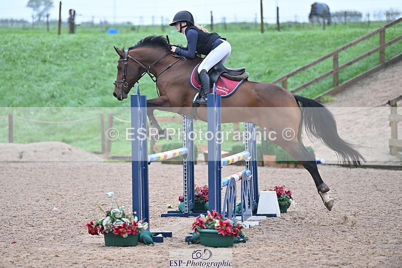 231013A-092602-00900 - Cls 7 Discovery & 1m Open