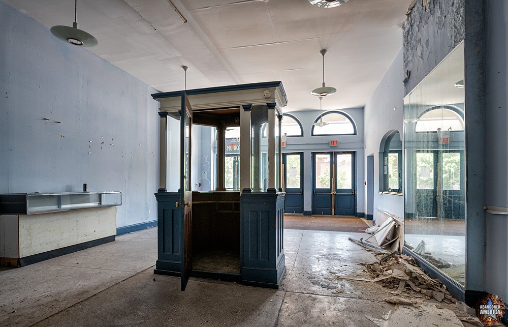 Front Lobby | Blue Horizon Boxing Arena (Philadelphia, PA) - Blue Horizon