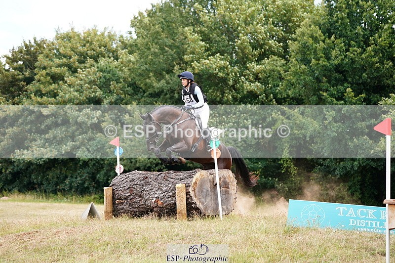 250802A-144846-05513 - D-158-Emilie.Kirkwood-EXCLUSIVE.ECLIPSE