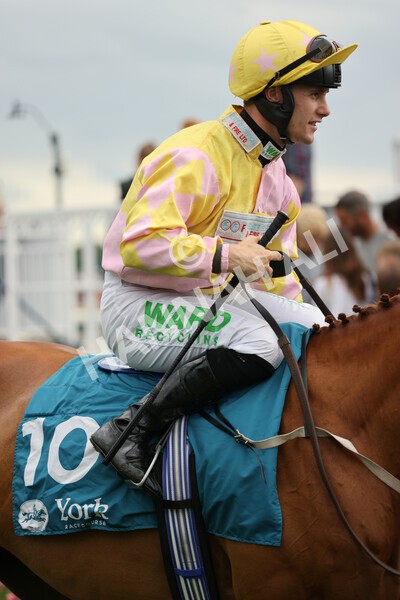 yr04092022r5-16 - Race 5 4.05pm Little Green Rascals Children's Nurseries Stakes