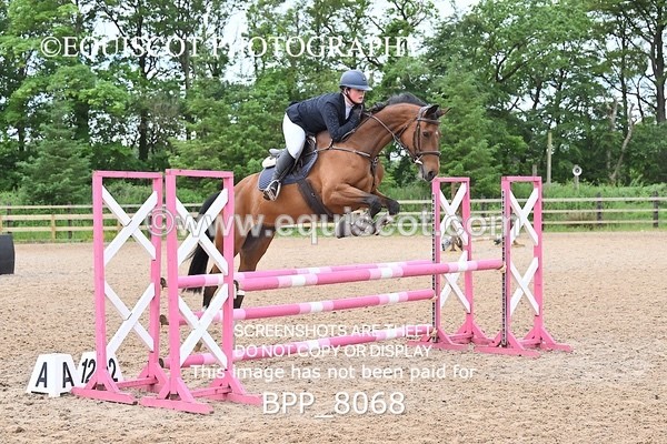 BPP_8068 - CLASS 11 SUN Senior BritiNovice/ 90cm Open