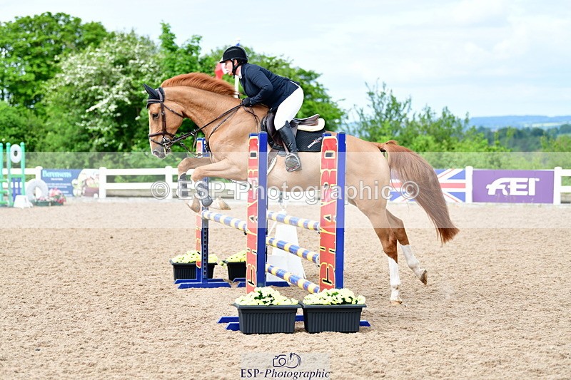 240524A-100738-02413 - Cls 21 British Novice and 90cm Open