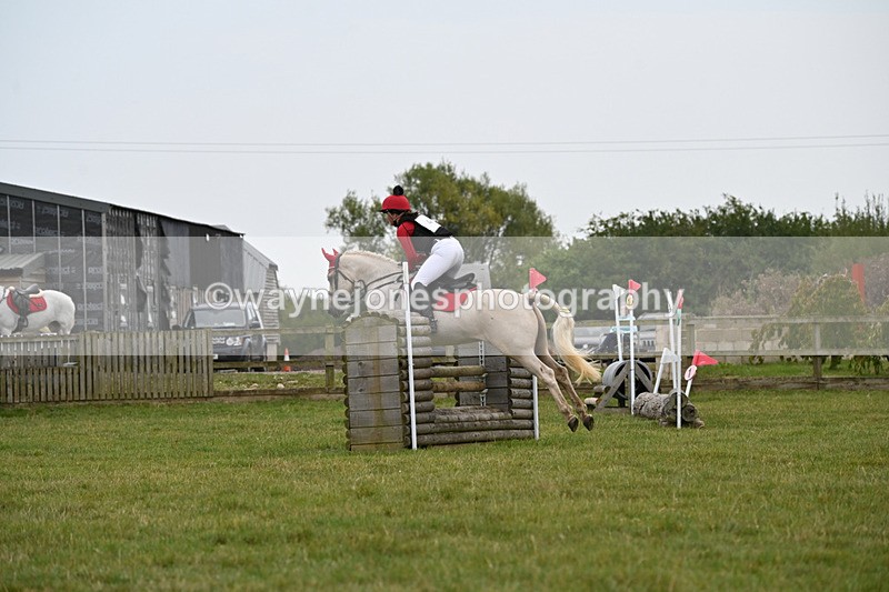 WJ6_3260 - 80cm XC Time 15:45 to 16:02
