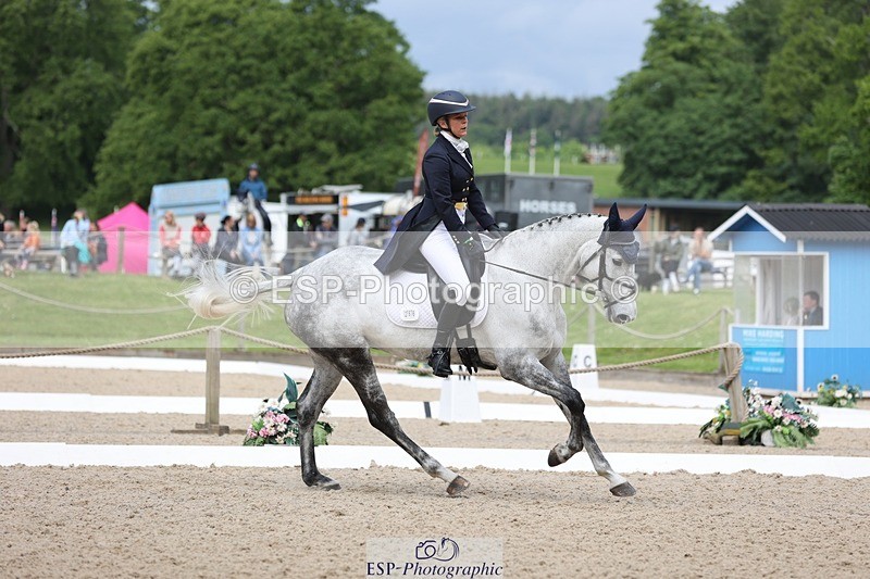 240524-105551-07548 - 266-CAPADOTIA_Z-Eliane_Lovell