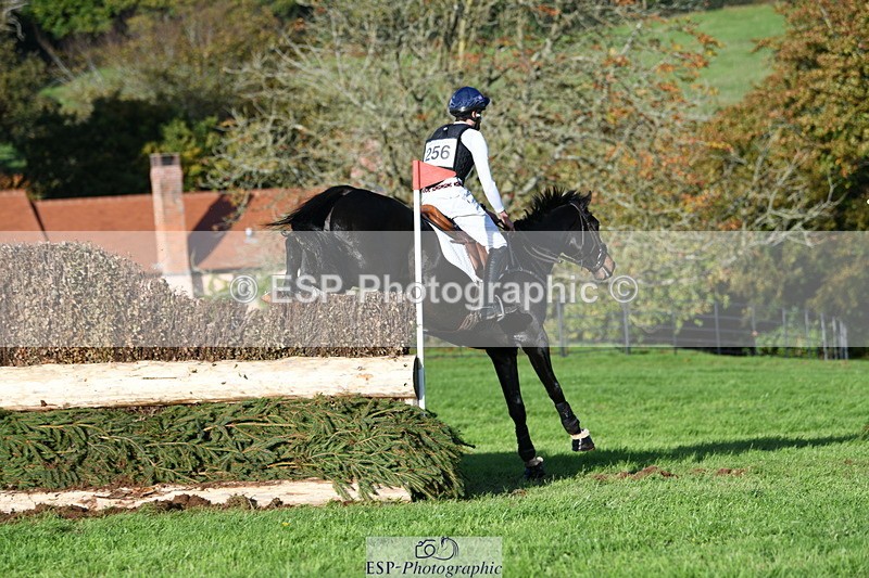 251024A-160030-14973 - C-256-Barnie.Brotherton