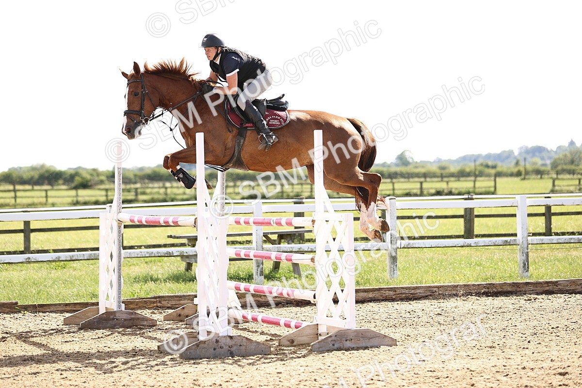 SBM_003079 - Class 5 - Senior Foxhunter - 1.20m