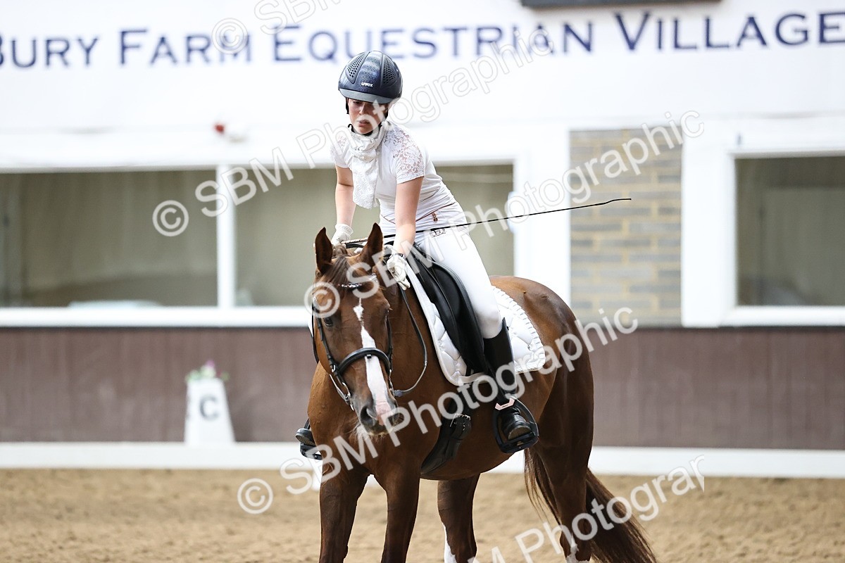 SBM_001374 - Novice 4 - 11.15-13.22