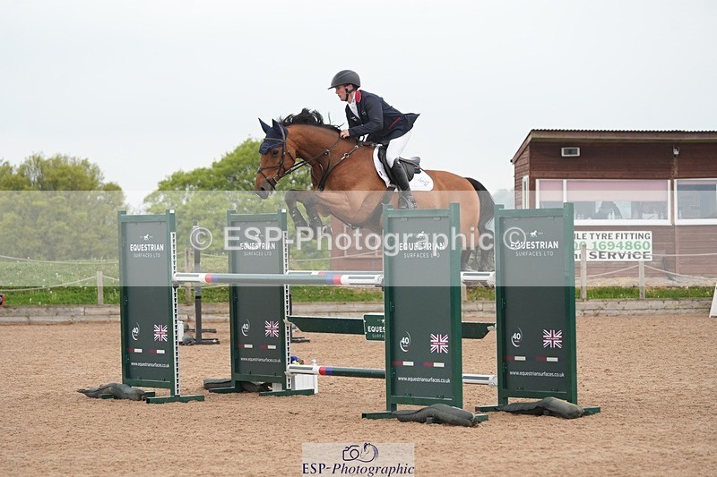 260508-085854-04475 - Cls 12 Snr Foxhunter