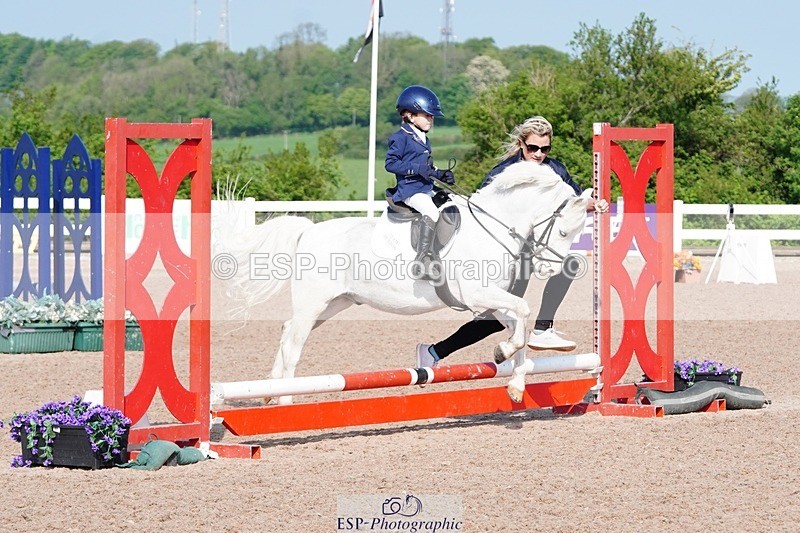 250503-092326-00078 - Cls 16 Clear Round 40cm and 50cm