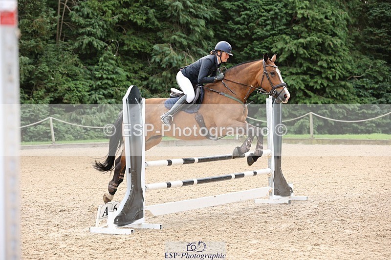 240817-093044-00289 - 02A Snr Brit Nov