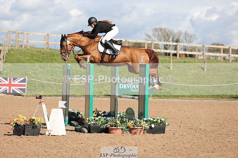 240419A-161322-09239 - Cls 10, 2 Star Big Tour 145cm  15.45 to 16.35 break