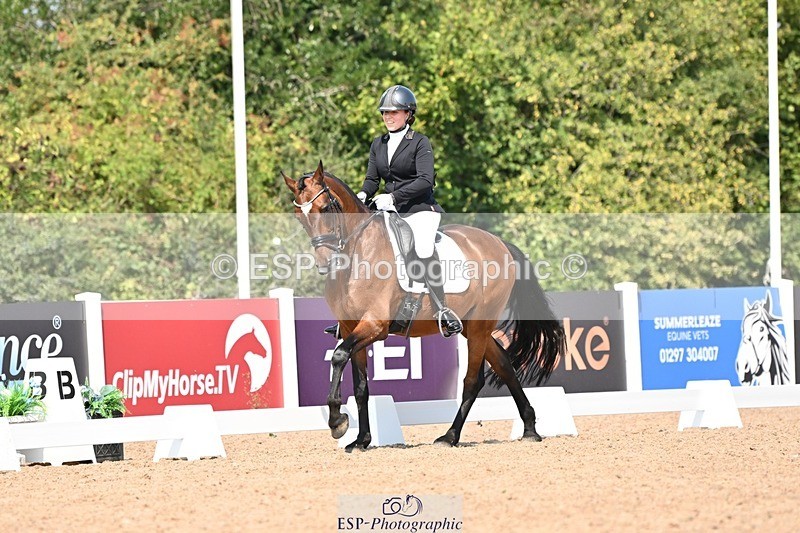 250816-122706-04253 - 105-Danielle.ThackrayTrevoulter.Mega.Mix.Two