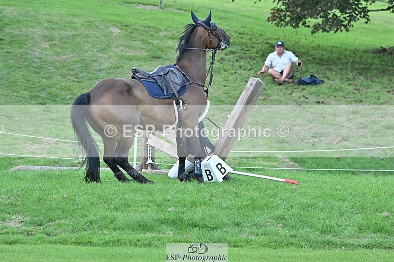 230909-181841-08060 - Cls 14 Snr 1m Derby