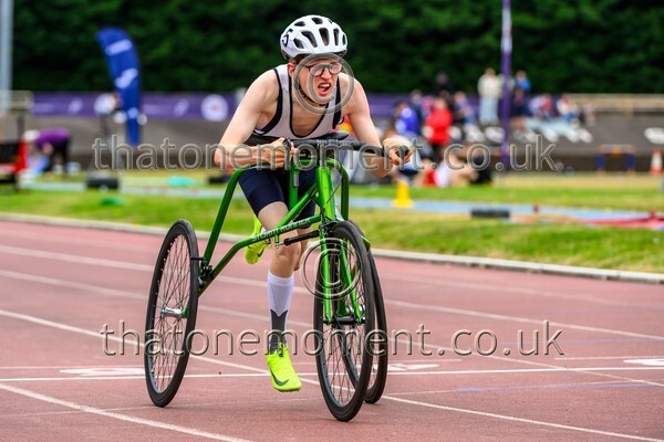 Sen25SAT-922146 - Track Male Set One