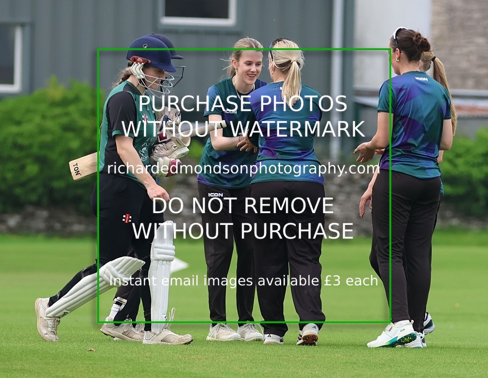 533A5768 - Kendal Cricket Women & Girls vs Carnforth Cricket Women & Girls (28/5/26)