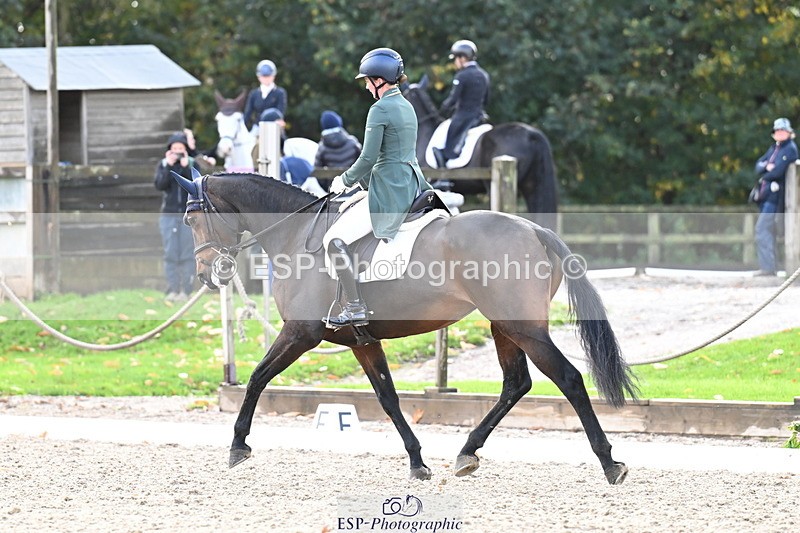 251023A-141908-05497 - B-150-Susie.Berry