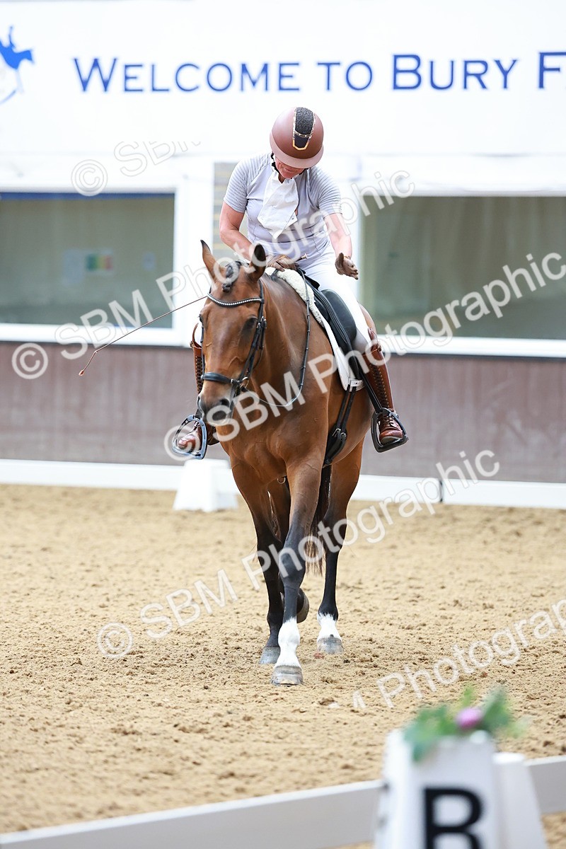 SBM_003906 - Para PYO Warm Up