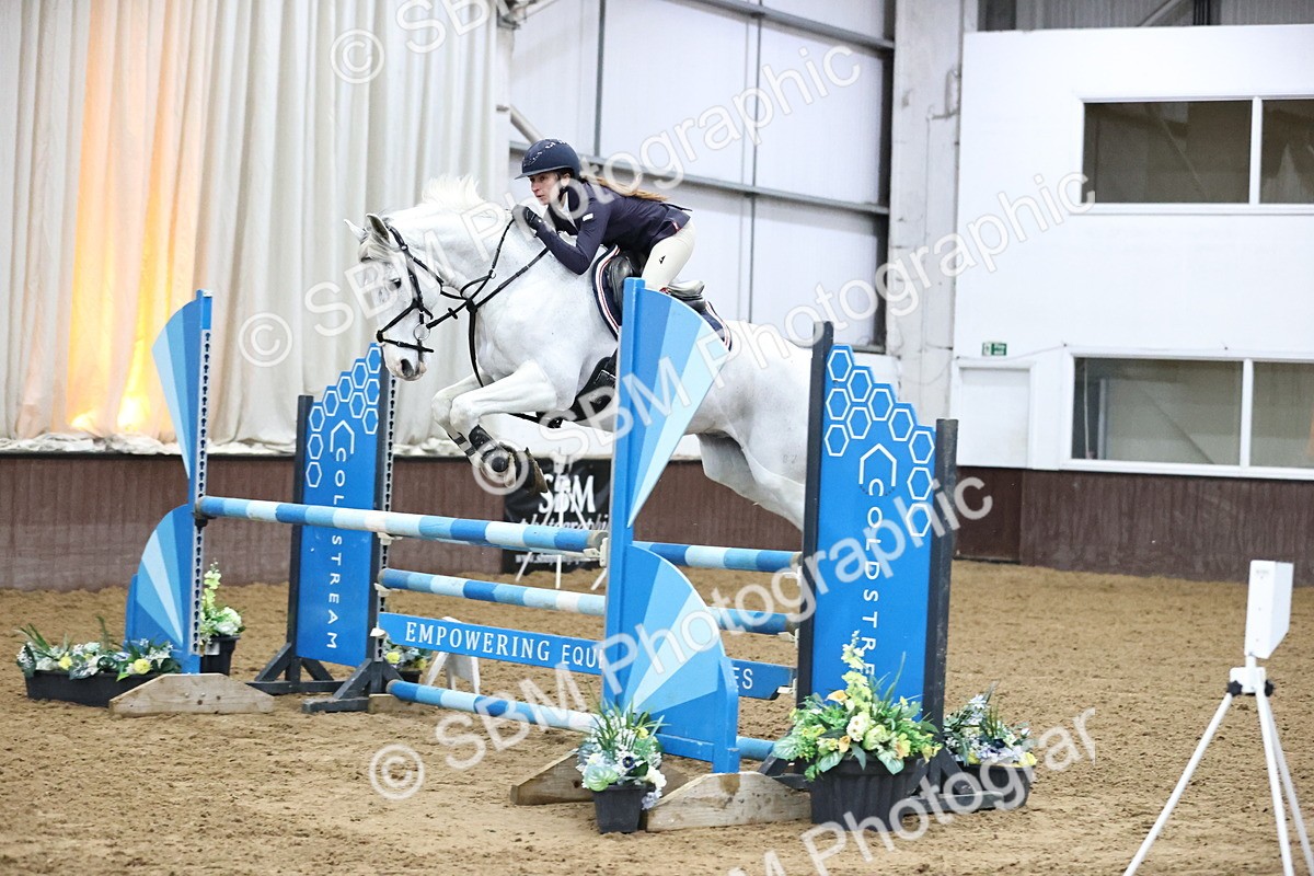 SBM_005477 - Class 17 - Senior Newcomers 1.10m