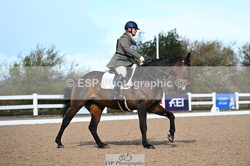 240323A-110123-02487 - DR Novice 24