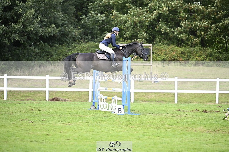 250831A-161227-11007 - Cls 39 Amateur 1.10m Grand Prix