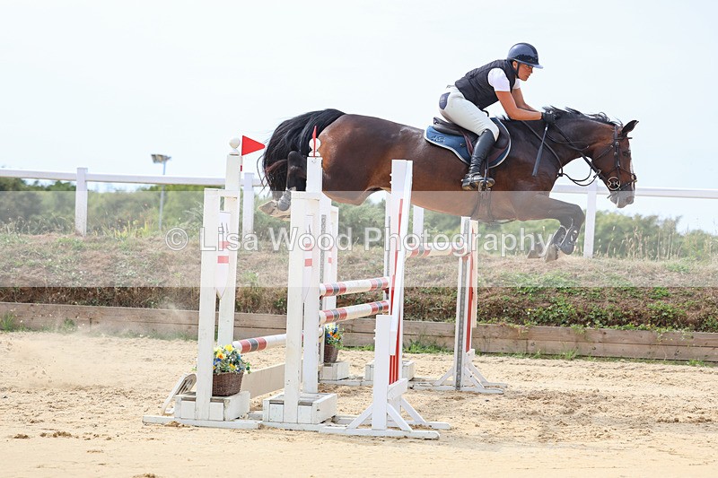 3E7A4601 - Class 9: Senior 1.30m open