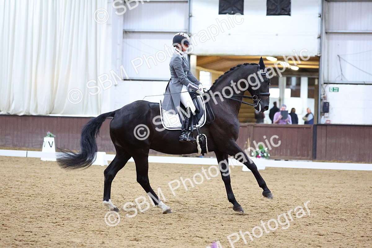 SBM_009531 - Class 14 - FEI Grand Prix - 19.27-20.27