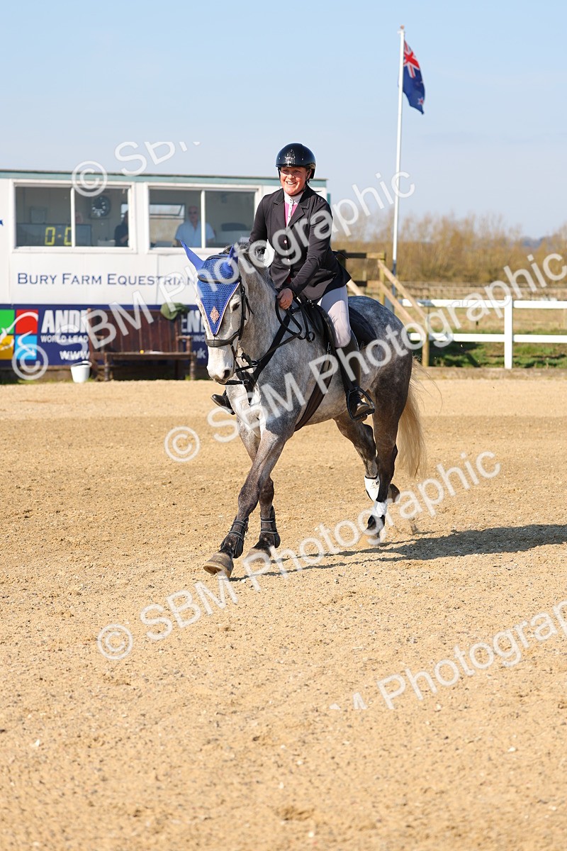 SBM_000101 - Class 1 - Clear Round