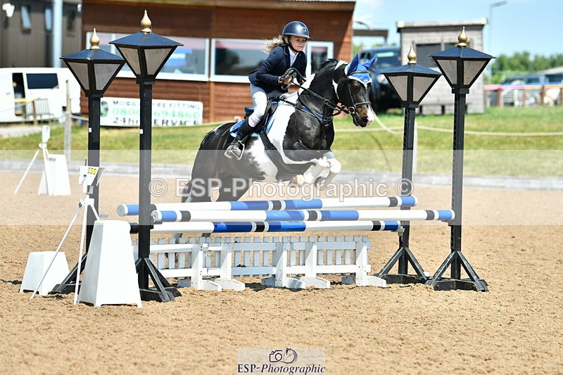 230625A-114352-03828 - Cls 34 Stepping Stones 128 + 138cm