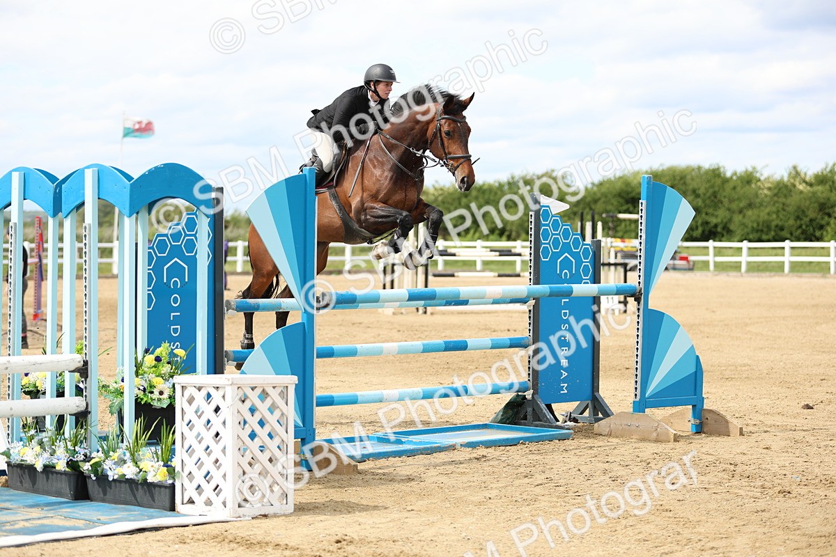 SBM_001179 - Class 5 - Senior Foxhunter - 1.20m