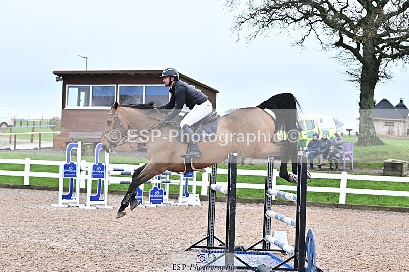 241127-131428-00633 - Cls 04A&B Snr Newc & 1.10m Open