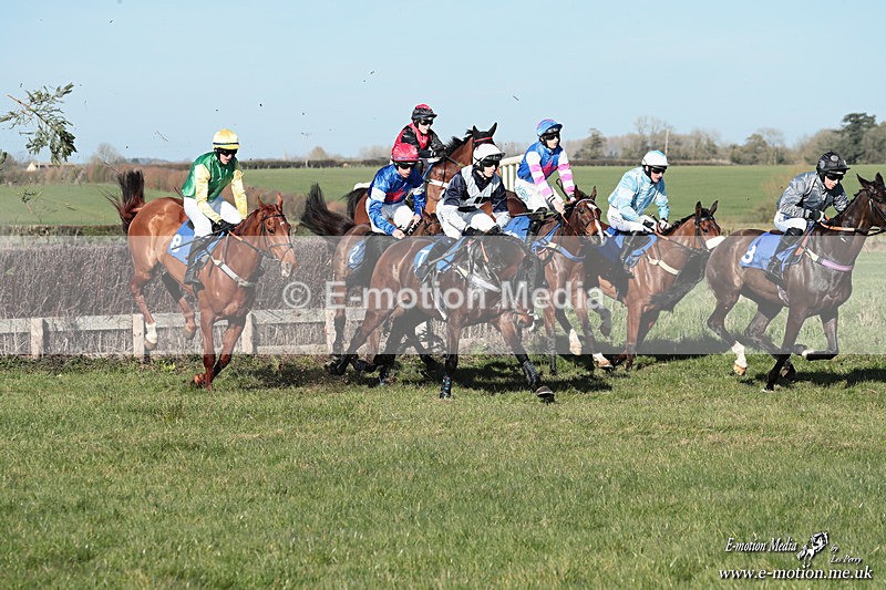 PtP 210326 692 - VWH Cirencester Races 21/03/26