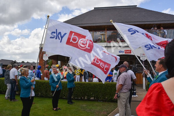 yr20082022r4-11 - Race 4 3.35pm Sky Bet Ebor