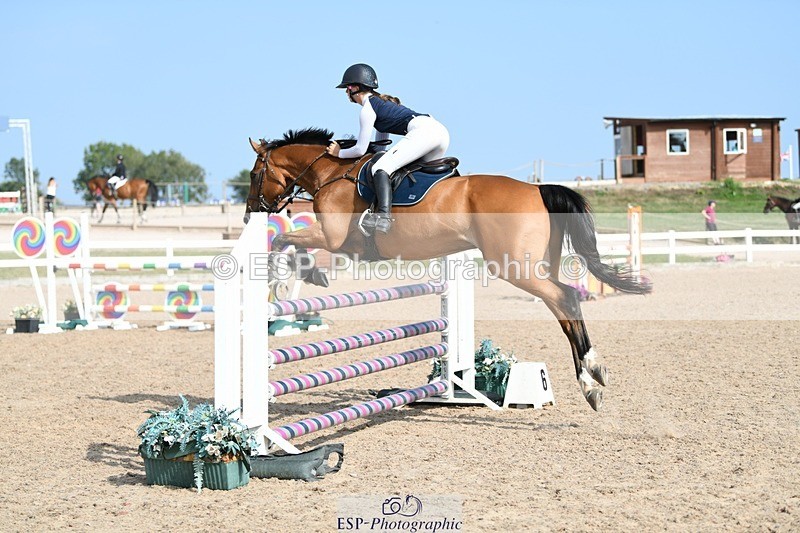 250725-165633-04048 - Cls 10 1.05m Amateur Quali