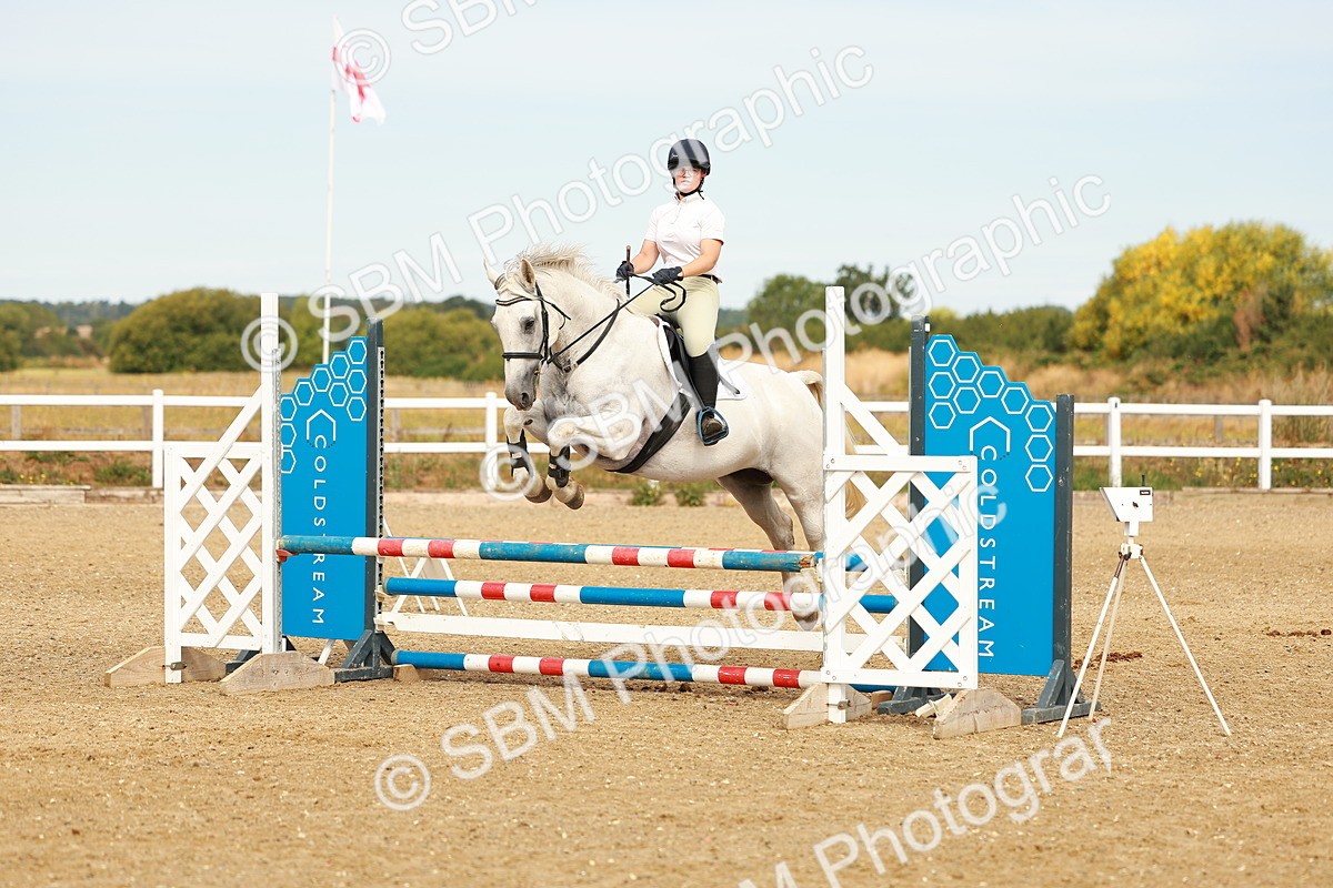 SBM_002333 - Class 9 - Senior British Novice - 90cm