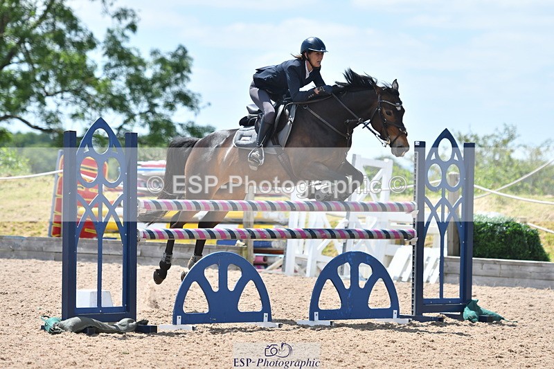 240609A-132830-05657 - Cls 18 Snr Newcomers and 1.10m Open