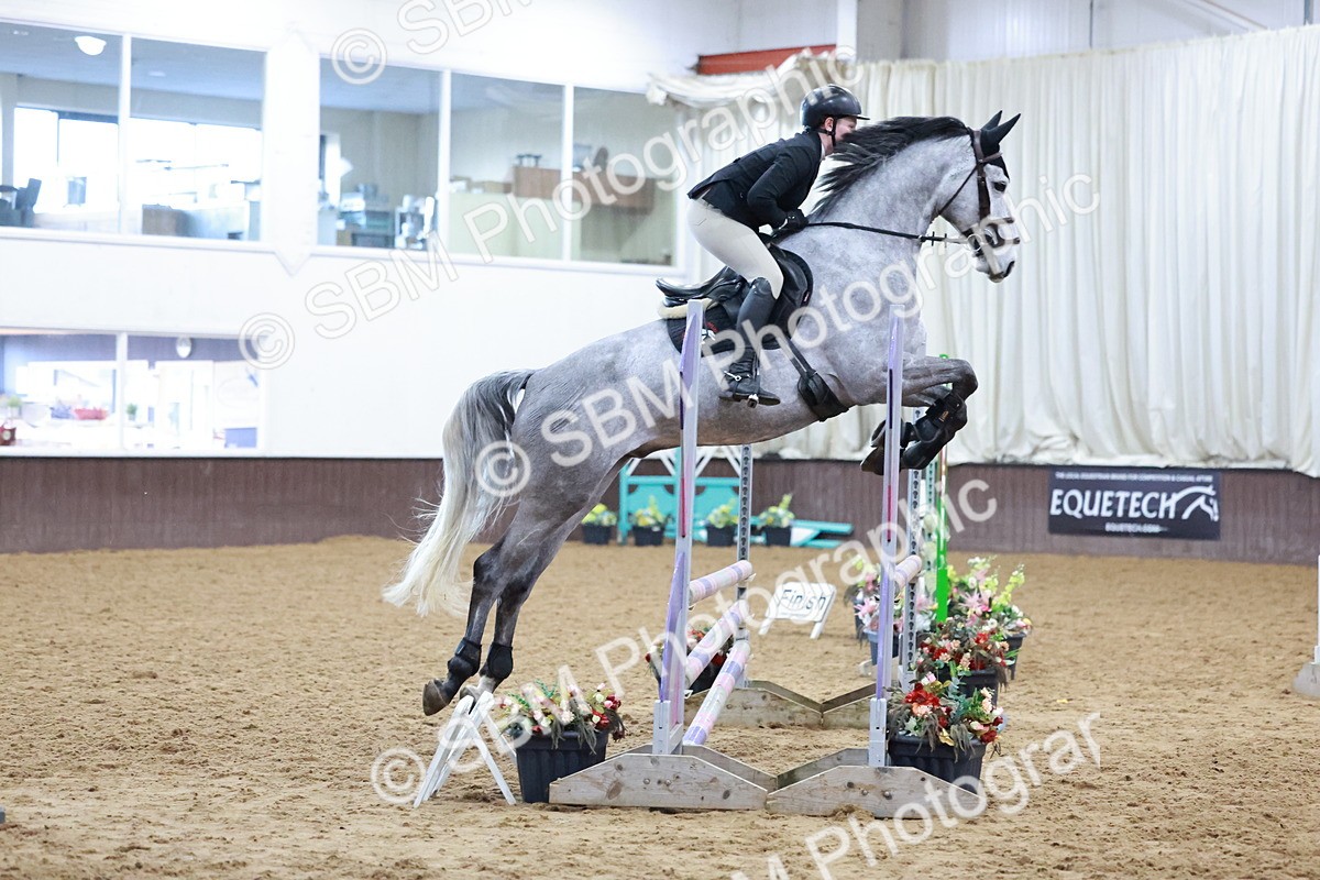 SBM_002726 - Class 9 - Equissage Pulse Senior BritiNovice/ 90cm Open