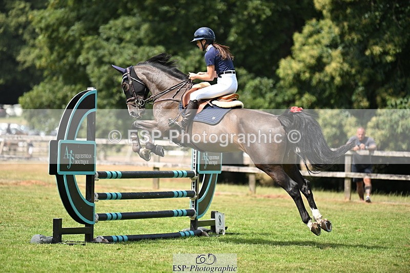 250704A-112845-07271 - Cls 25 Snr British Novice and 90cm