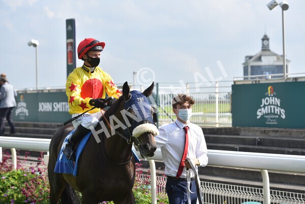 yr10072021r7-10 - Race 7: 5.15pm John Smith's Stakes