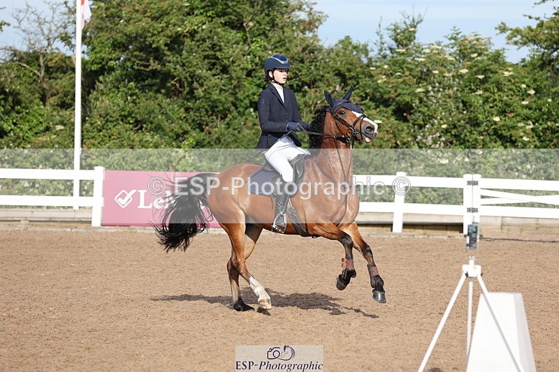 240629A-080330-02384 - Cls 16 British Novice and 80cm Open