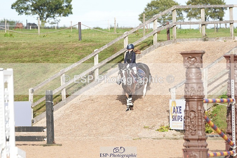 260926-162311-01412 - Cls 13 70cm Speed Derby