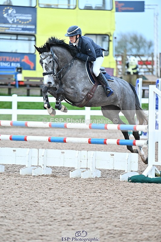 240224A-082519-02758 - Cls 9 British Novice and 90cm Open