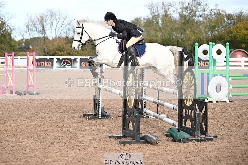 251022-104807-00137 - Clear Round & Cls 1 Brit Nov 90cm