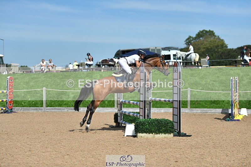 230903A-121130-04308 - Cls 14 1.10m Amateur Quali