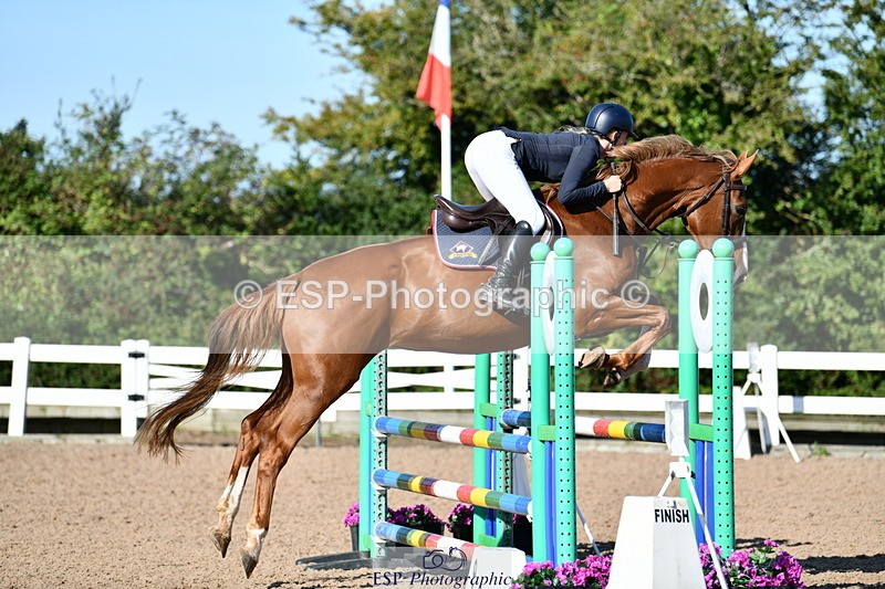 240913A-095055-03033 - Cls 20 Snr British Novice and 90cm Open