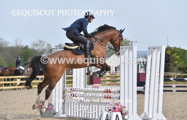 BPP_3785 - CLASS 3 Senior British Novice/ 90cm Open