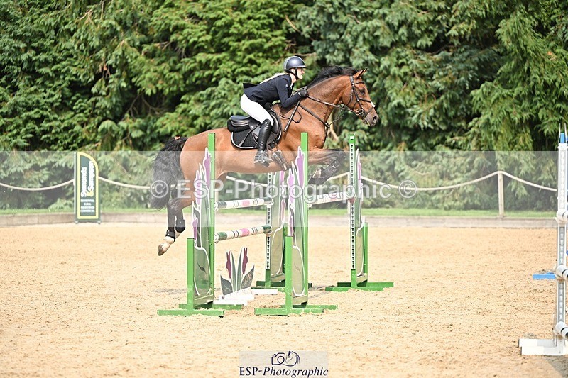 240818-152618-05209 - Cls 12A Snr Foxhunter & 1.20m Open