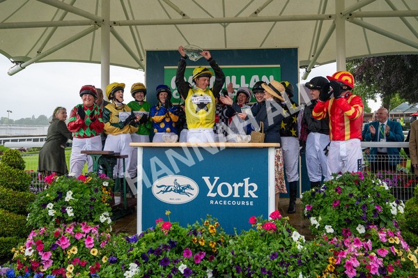 150624-L-Macmillan Ride Of Their Lives-4248 - 12.30pm Macmillan Ride of Their Lives