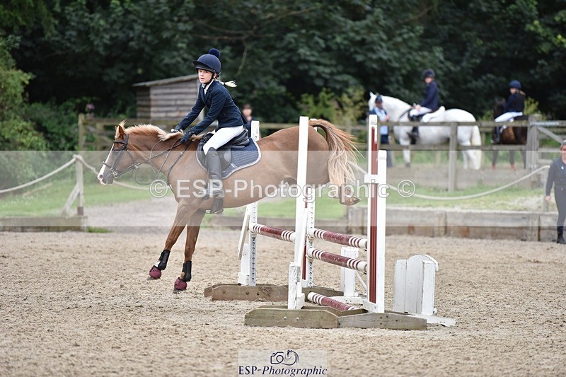 240802-104206-00916 - 80cm Round 1