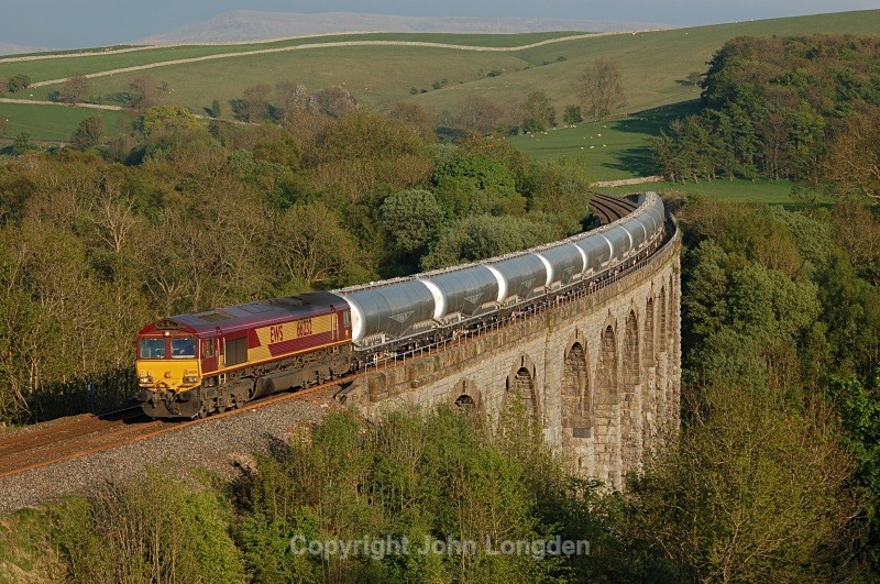 13.5.08 66232 6S00 Clitheroe - Mossend, Smardale Viaduct - Smardale viaduct